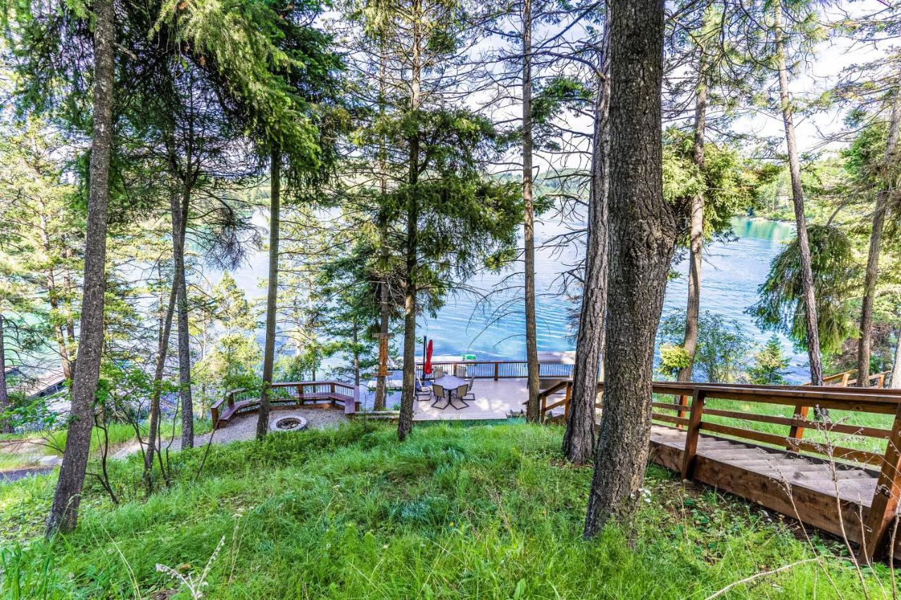 Foys Lake Fantasy Villa Kalispell Exterior photo